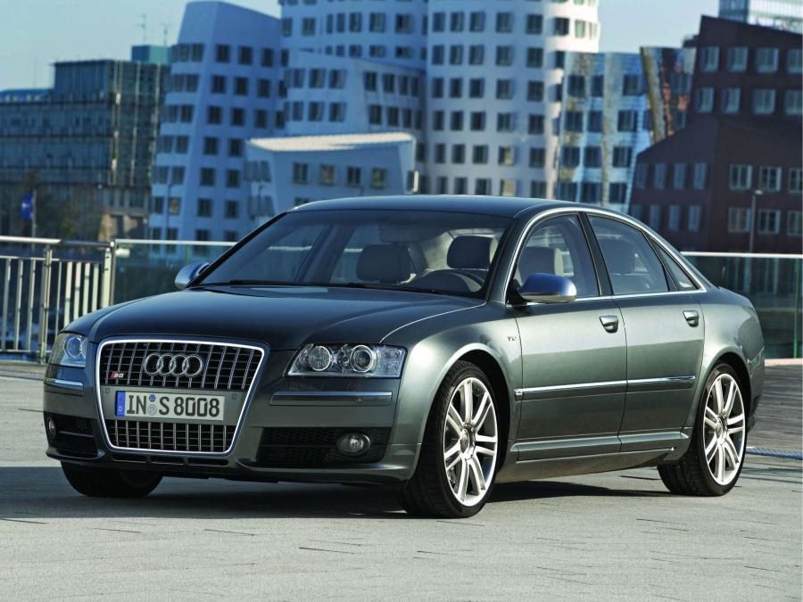 Audi S8 (D3) 2005 года  (WW) (фото 26 из 61)